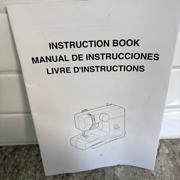 Janome New Home Purple Thunder Model 525B Mini Sewing Machine Works! W/ Extras - Picture 11 of 15